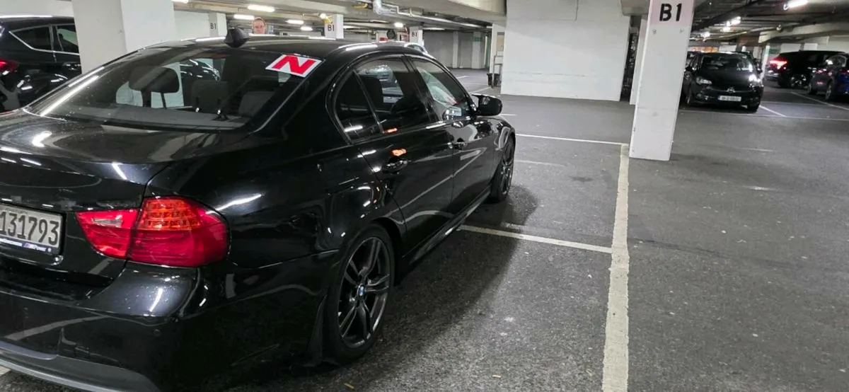 BMW 318D - Image 3