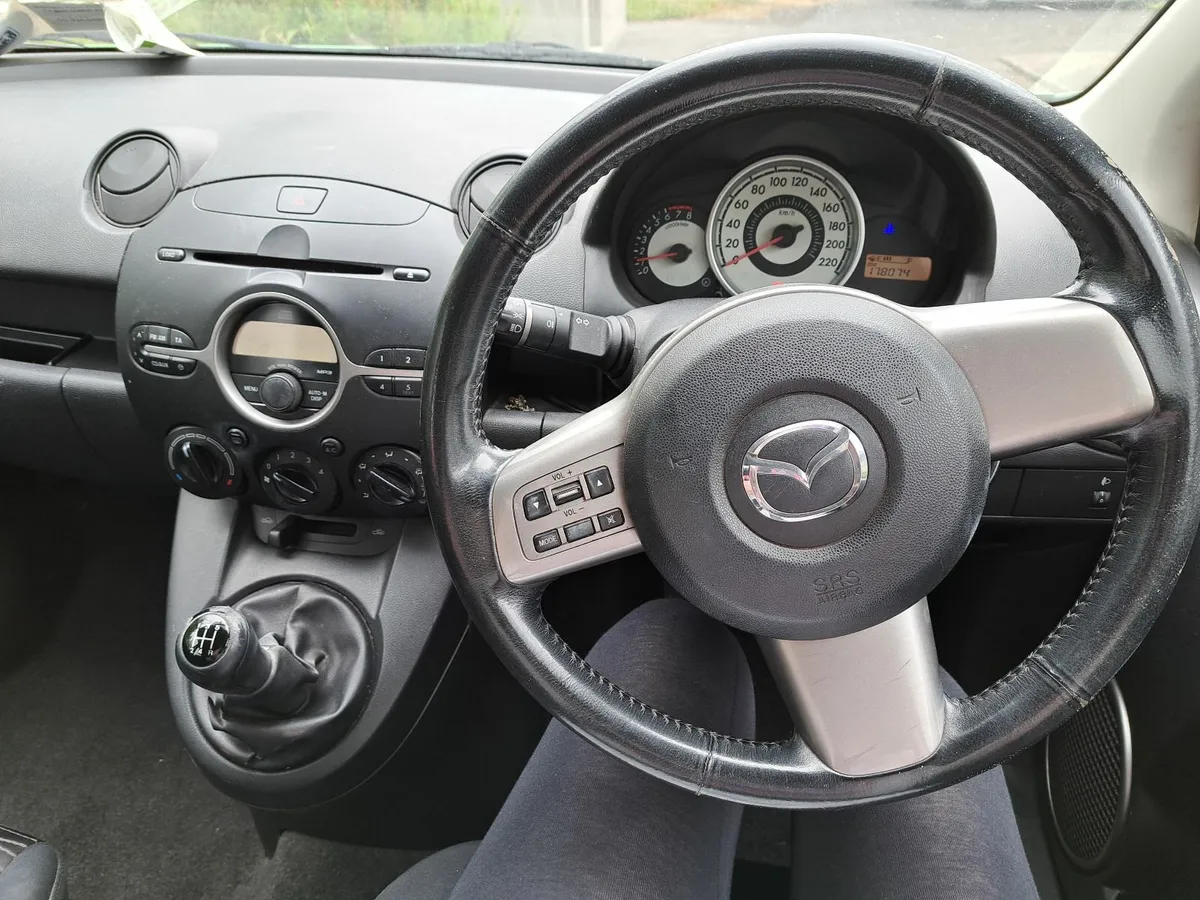 Mazda Mazda2 2008 - Image 3