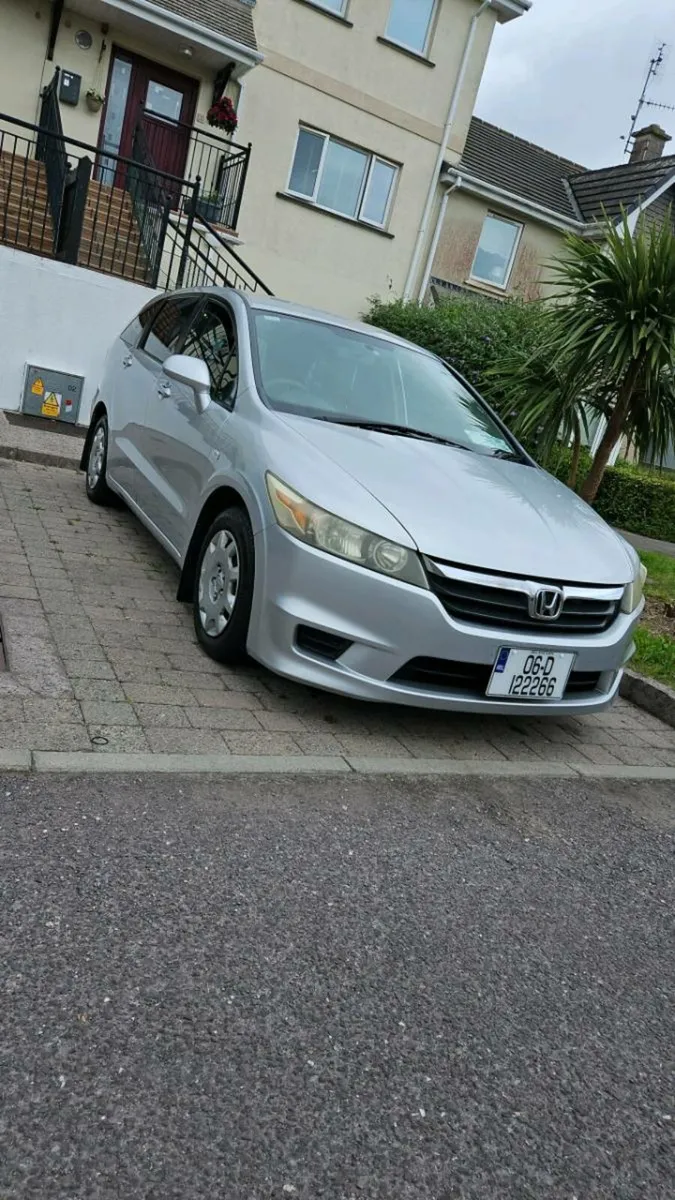 Honda stream - Image 4