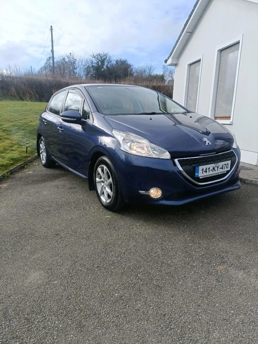 Peugeot 208 1.4 hdi - Image 2