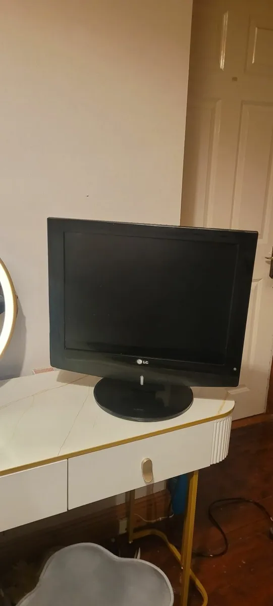 TV/Monitor - Image 1