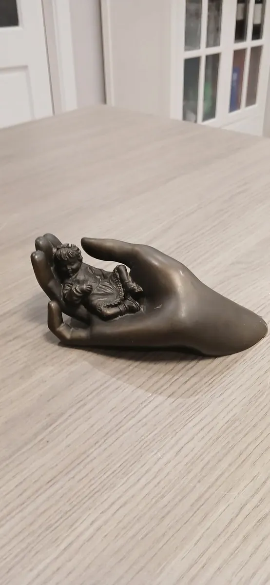 Genesis Bronze Figurines - Image 4