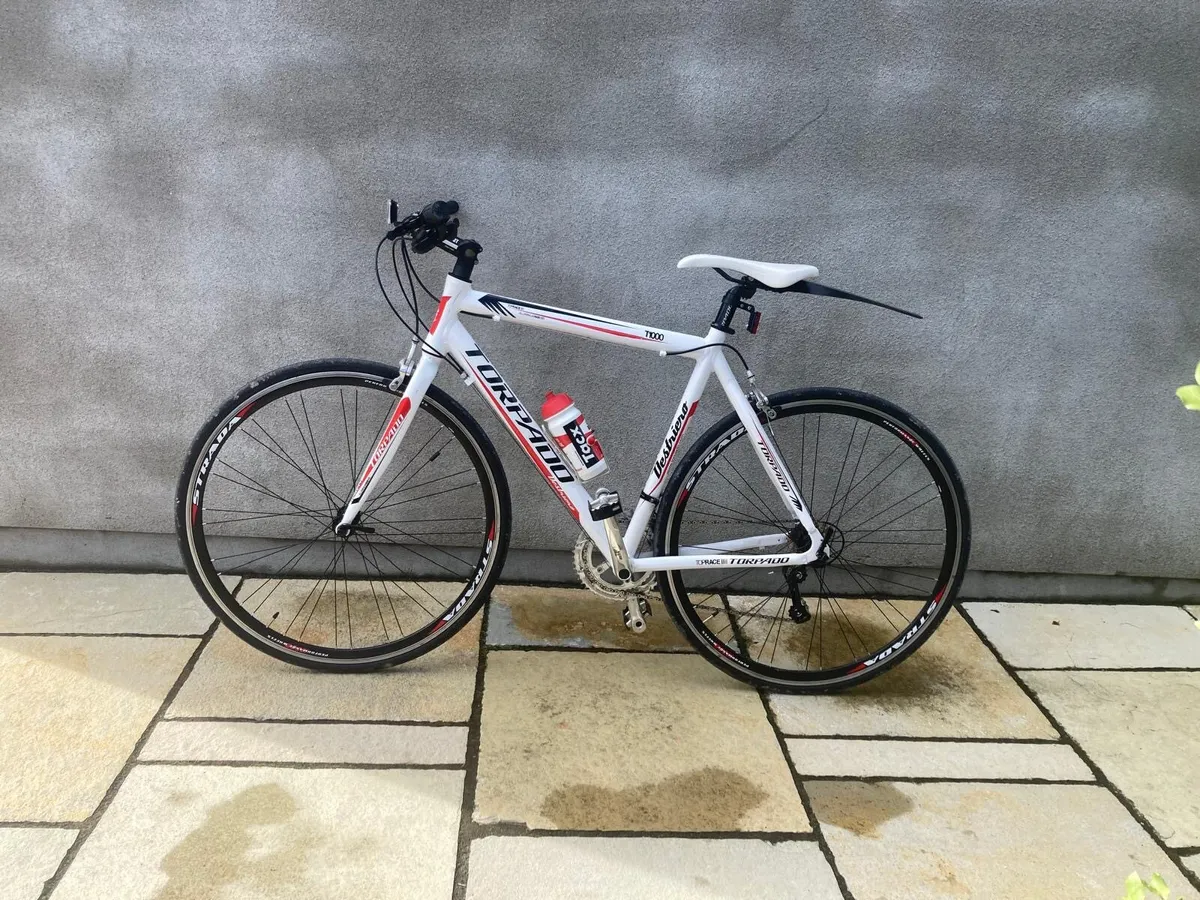 Torpado hybrid 2x9 18 gear 54cm frame - Image 2