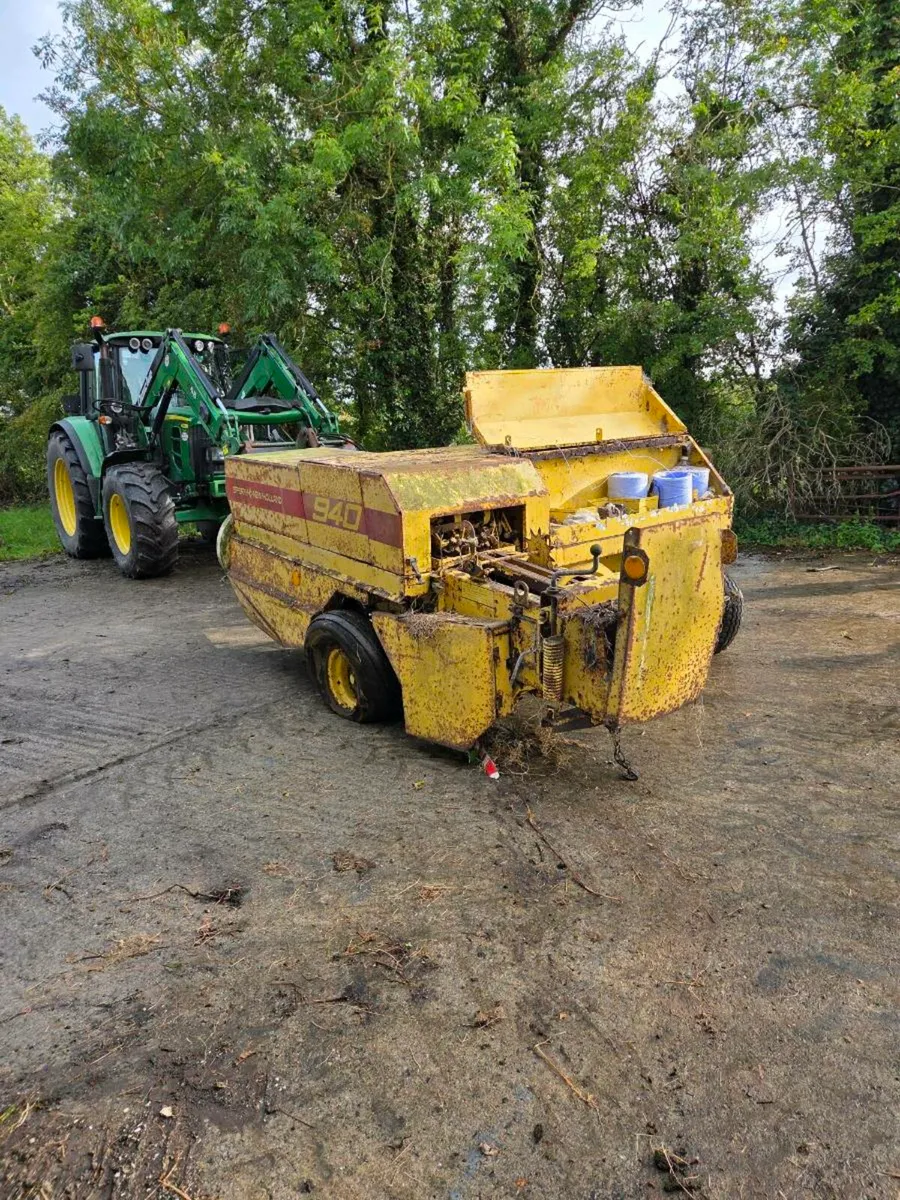 Old farm machinery - Image 1