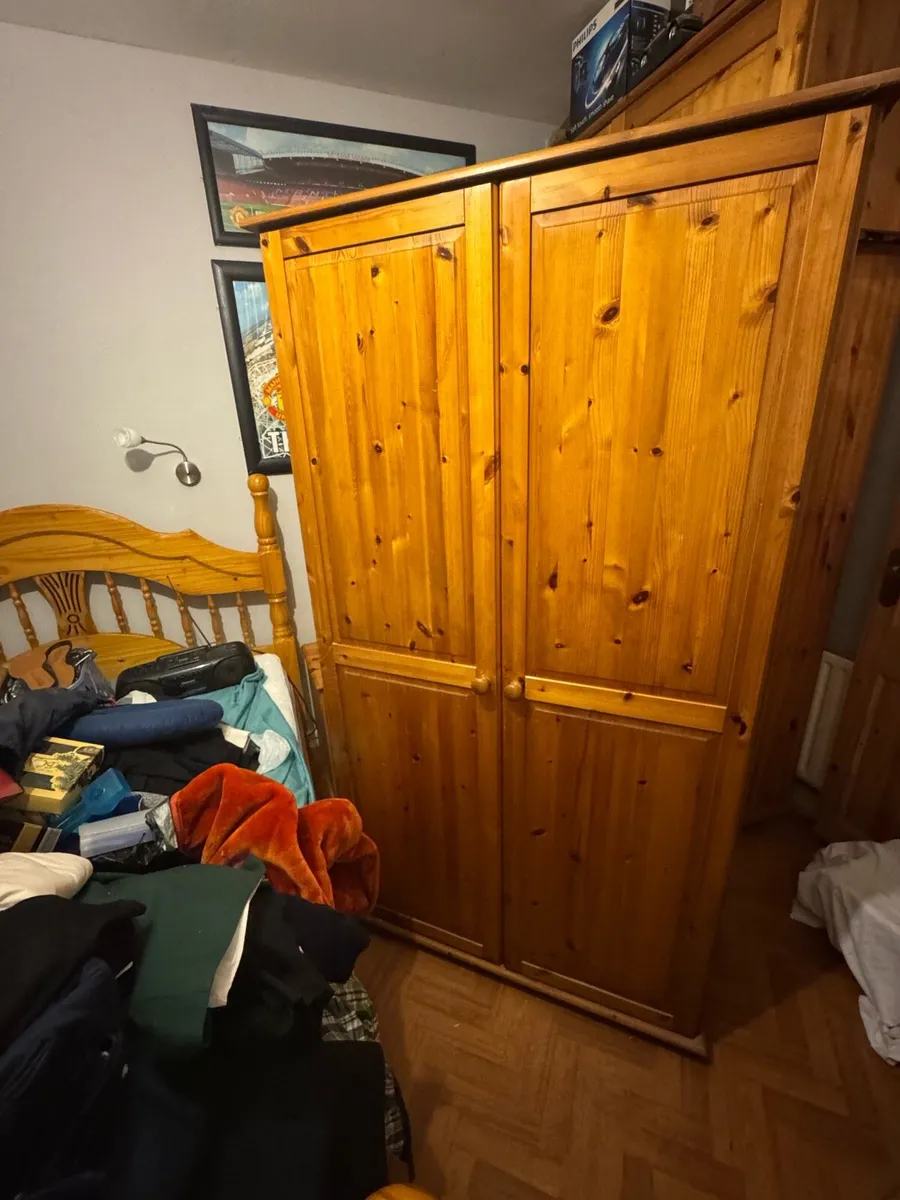 Pine wardrobe - Image 1