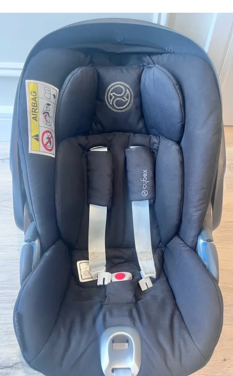 Car seat - Image 3