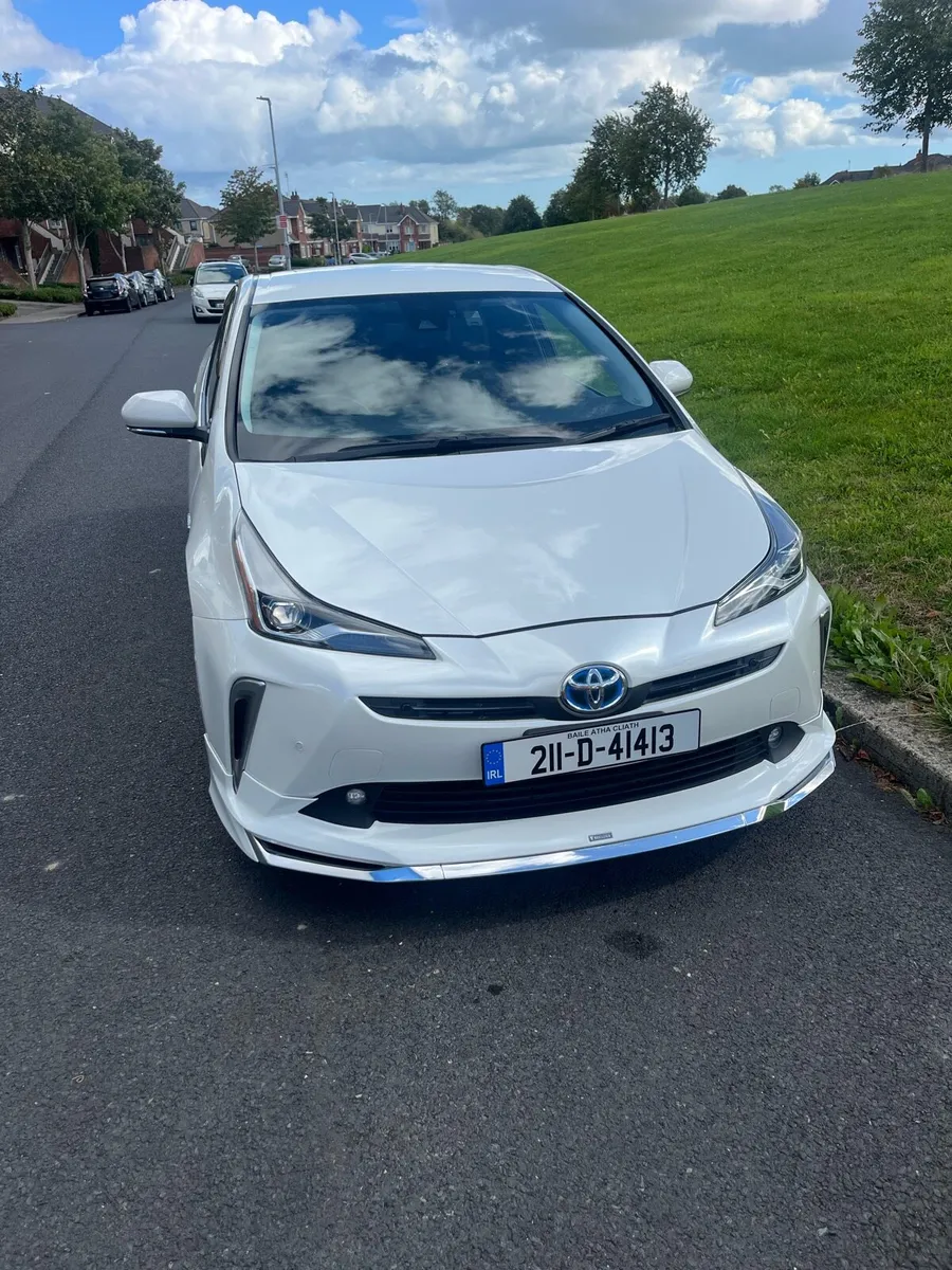 Toyota prius - Image 3