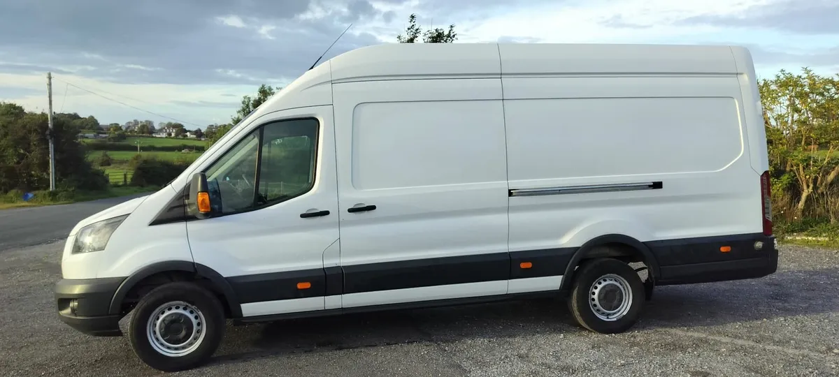 Ford Transit 2019 - Image 2