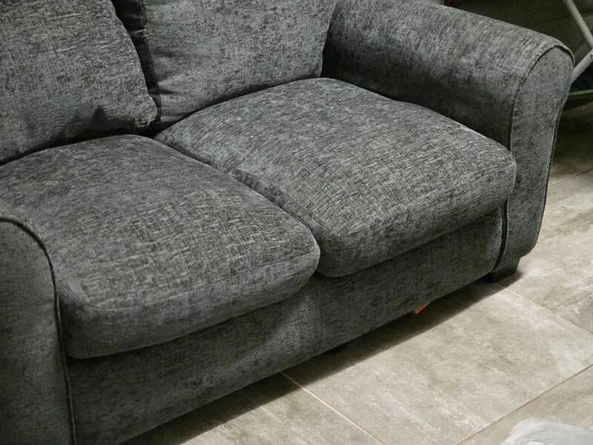 two seater sofa - Image 3