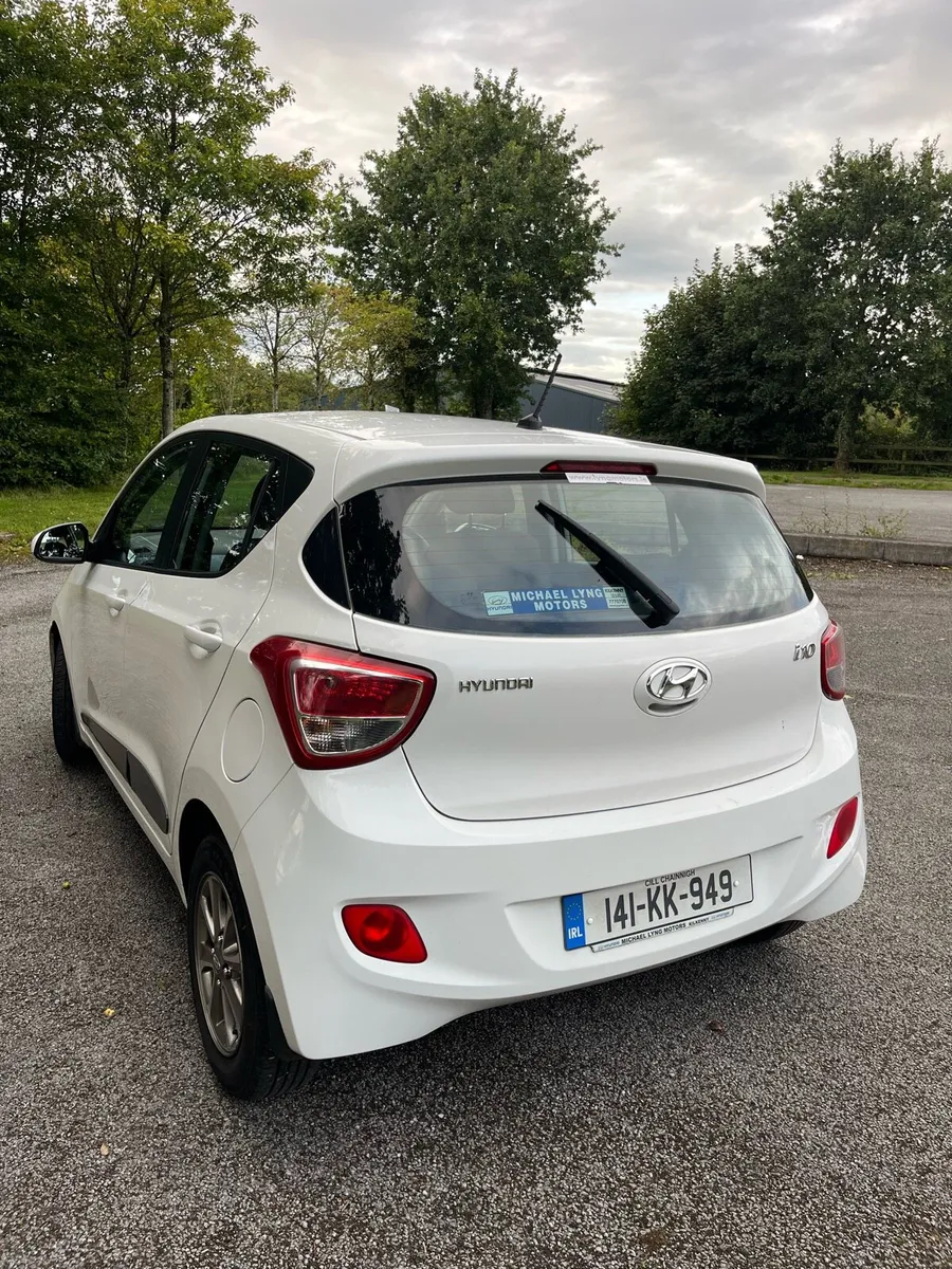 2014 Hyundai i10 Deluxe - Image 2