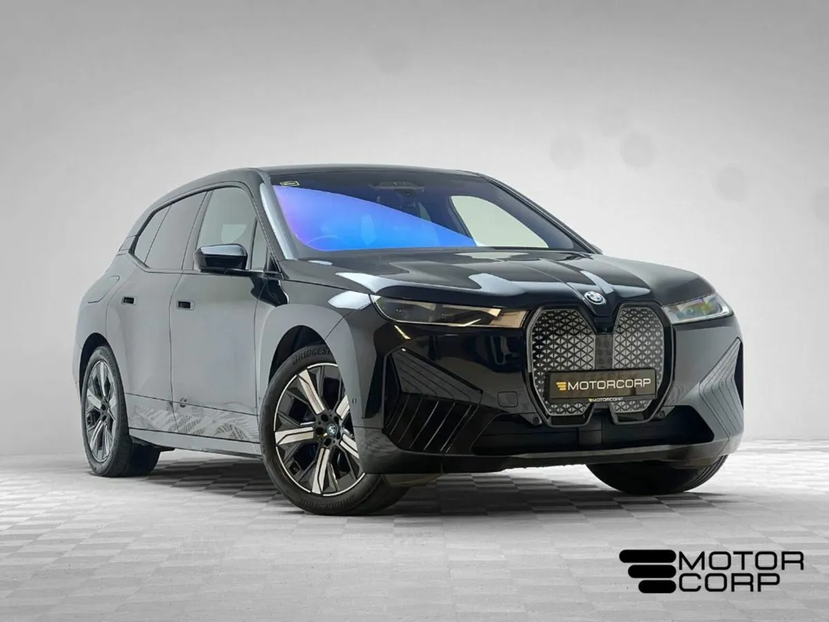 BMW iX 40 M SPORT PAN ROOF - Image 1