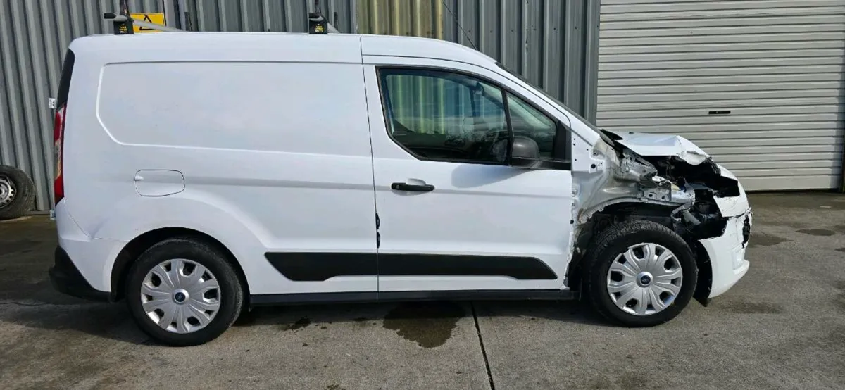 191 FORD TRANSIT CONNECT - Image 4