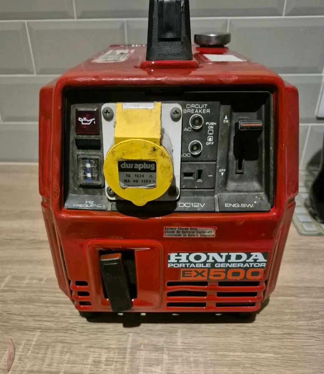 HONDA EX500 PETROL PORTABLE GENERATOR. IDEAL FOR 1 - Image 3
