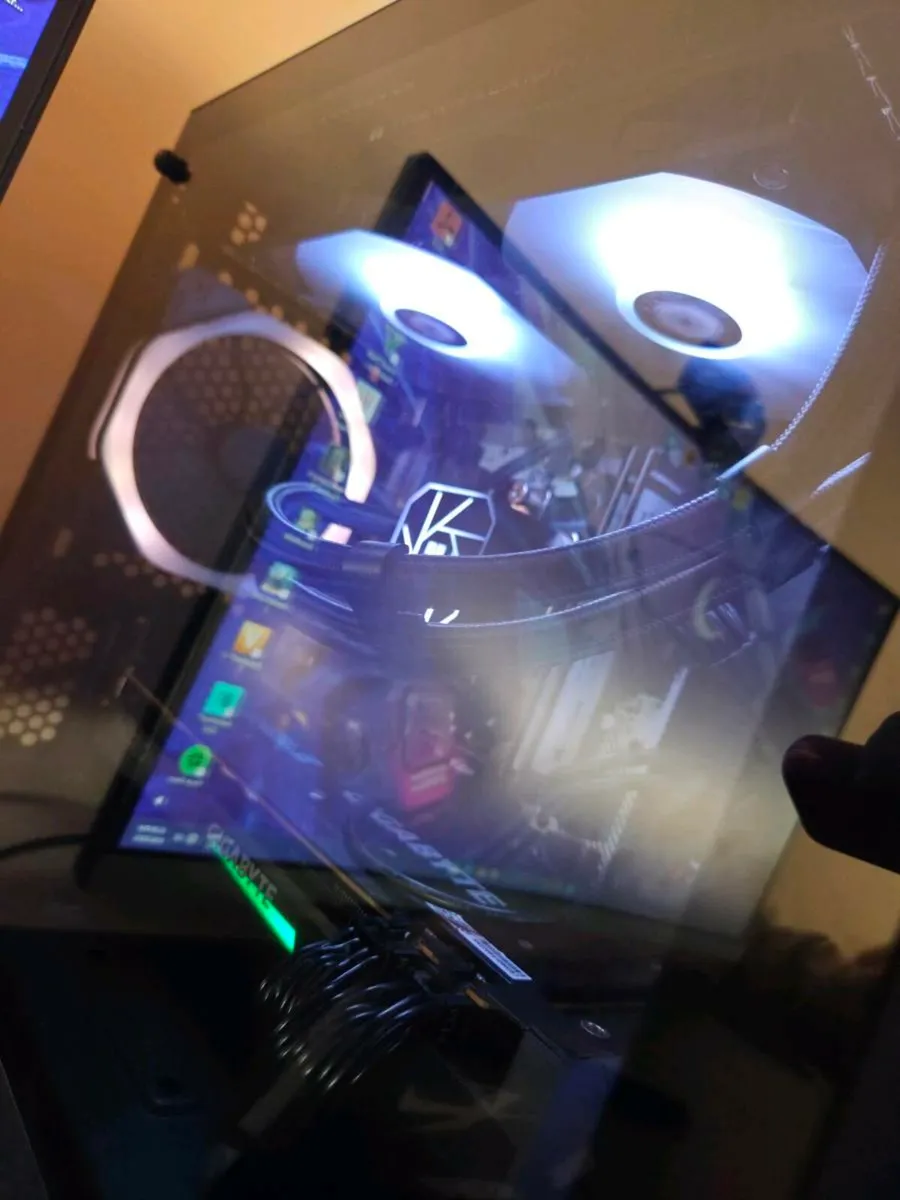High-End Gaming setup - Image 2