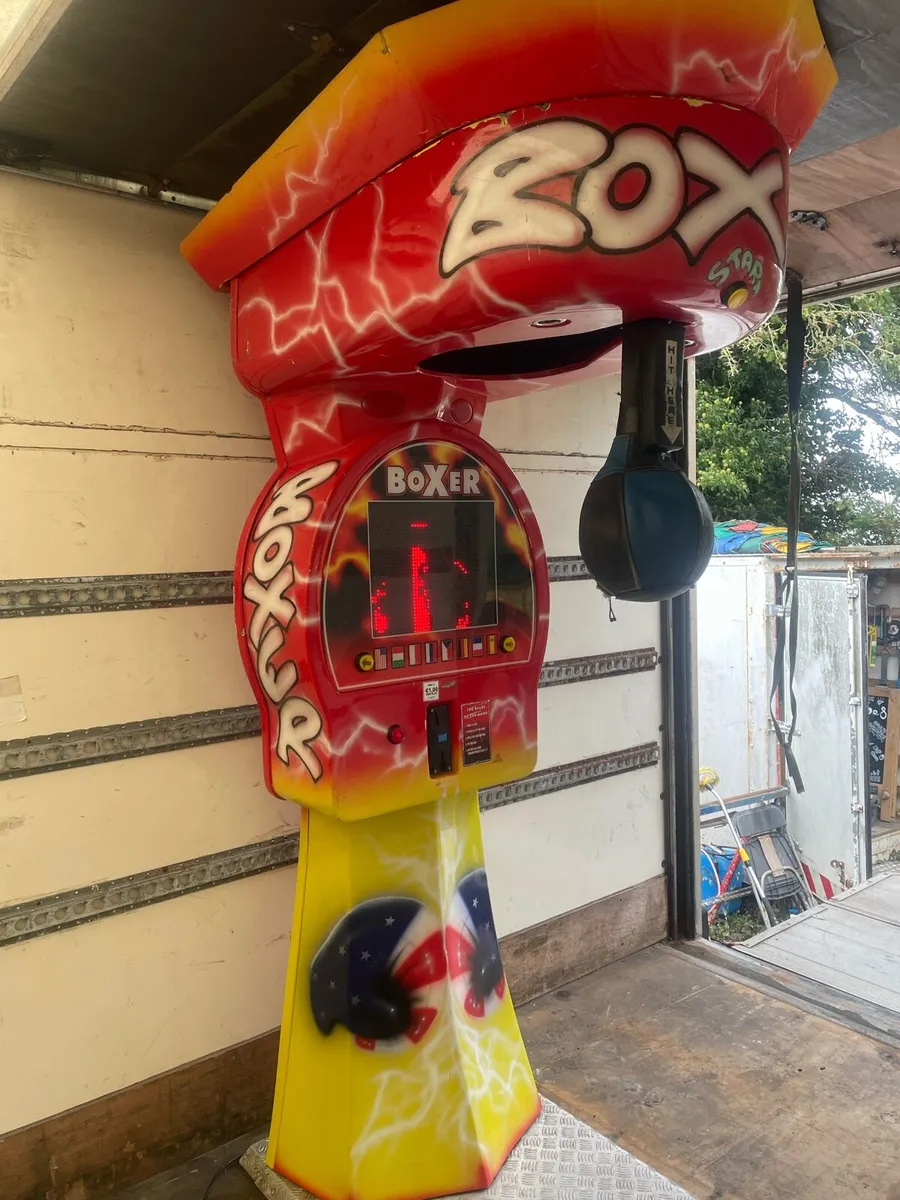 BOXING MACHINE - Image 1