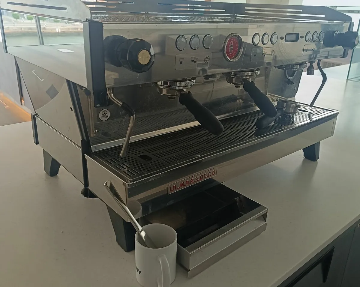 Coffee machine - Image 2