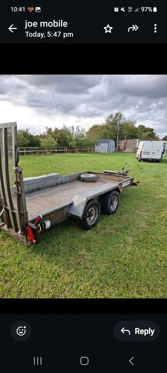 Trailer - Image 1