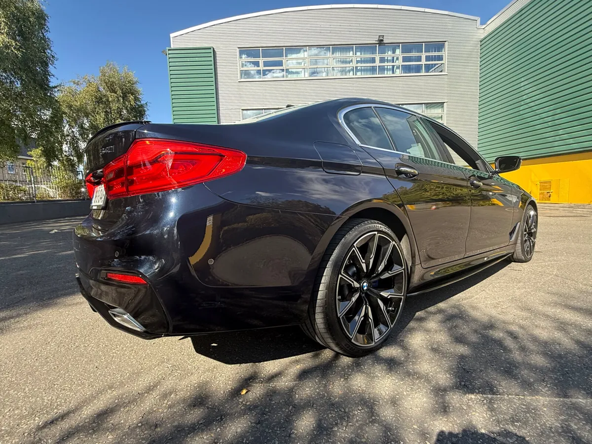 BMW 540i MSPORT X-DRIVE 375 BHP - Image 4