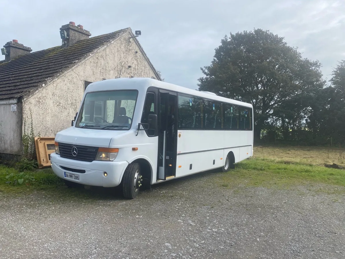 Mercedes Bus 33 Seater - Image 1