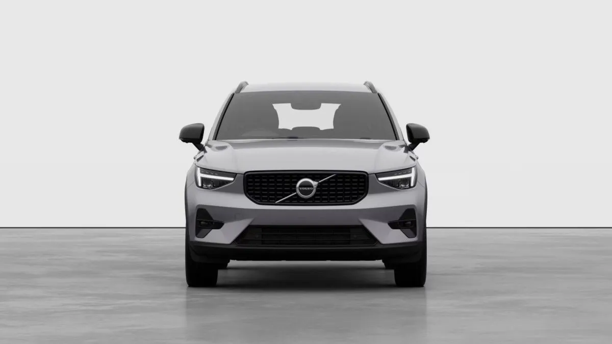 Volvo XC40 B3 Mhev  order FOR 261 - Image 2
