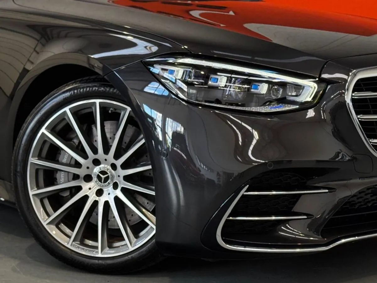Mercedes-Benz S-Class S580e L AMG Line Premium Ex - Image 4