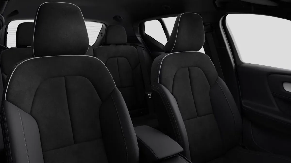 Volvo XC40 B3 Mhev  order Now - Image 2