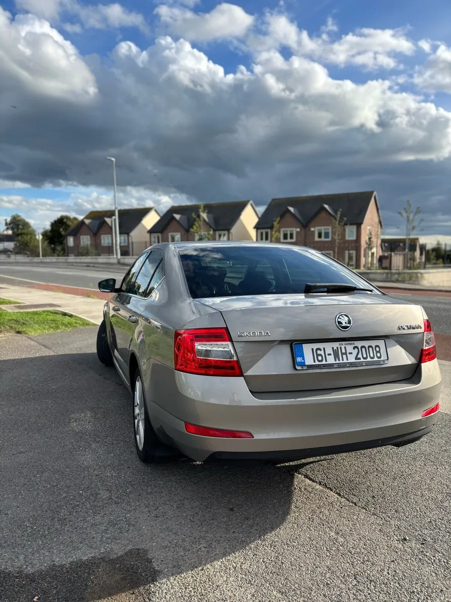 161 SKODA OCTAVIA NEW NCT - Image 3