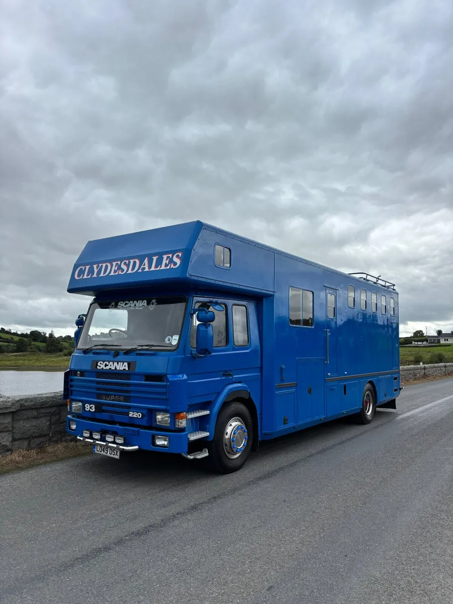 Horse lorry - Image 3