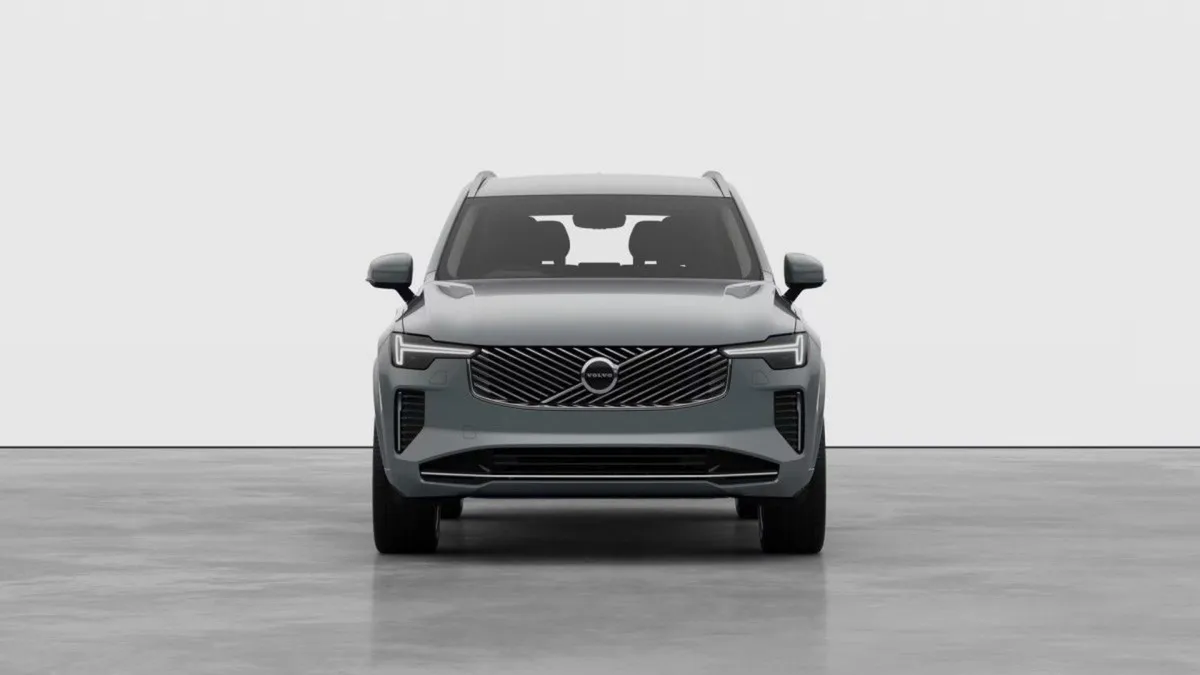 Volvo XC90 T8 Core  order Now - Image 2
