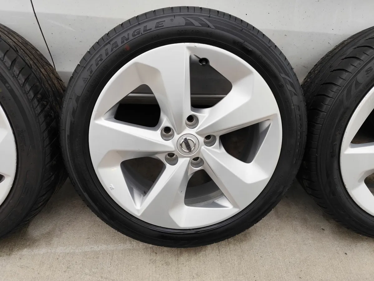 17" Nissan alloys. Also suit other japanese cars. - Image 3