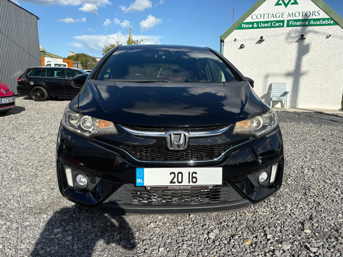 PETROL HYBRID *HI SPEC* - Image 4