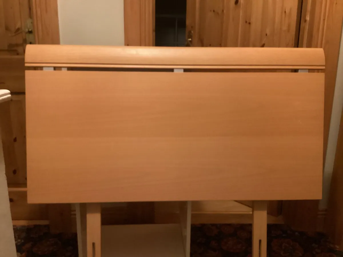 Headboard - Image 2