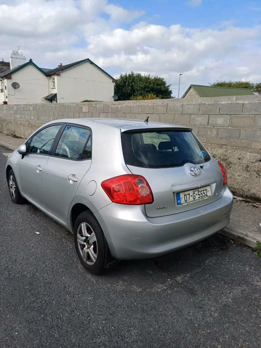 Toyota Auris 2007 diesel - Image 4