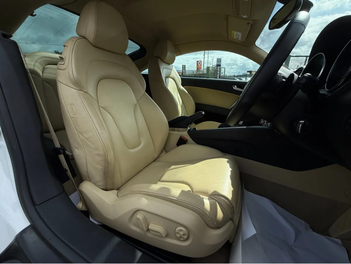 Audi TT 1.8 TFSI FULL CREAM LEATHER SEATS ELECTRIC - Image 3