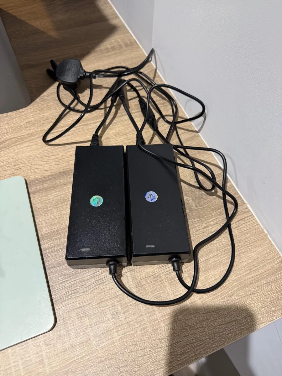 Two chargers for KuKirin G3 Pro
