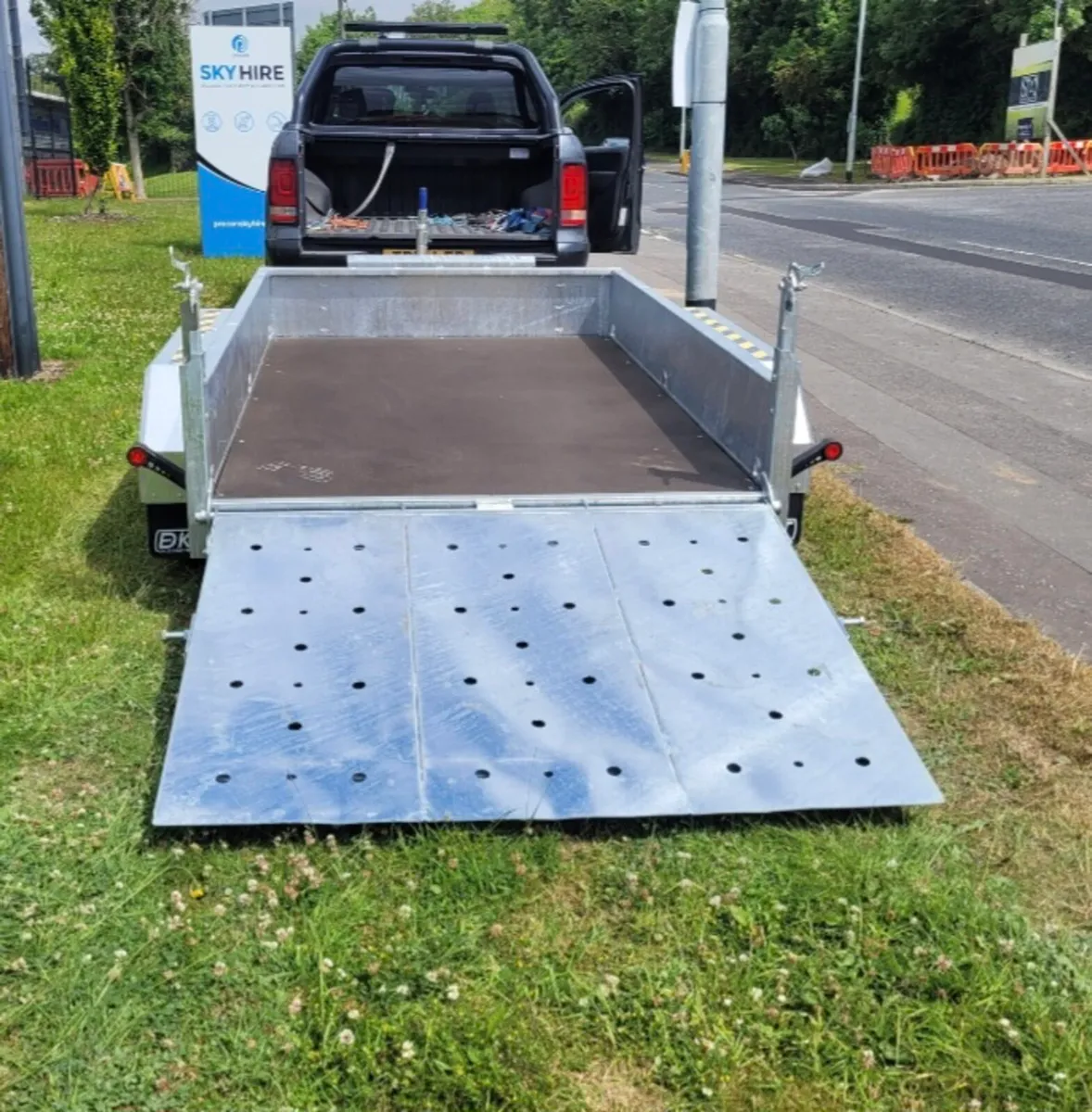 Dale kane 8x5ft plant trailer  3ton gross ramp led - Image 2