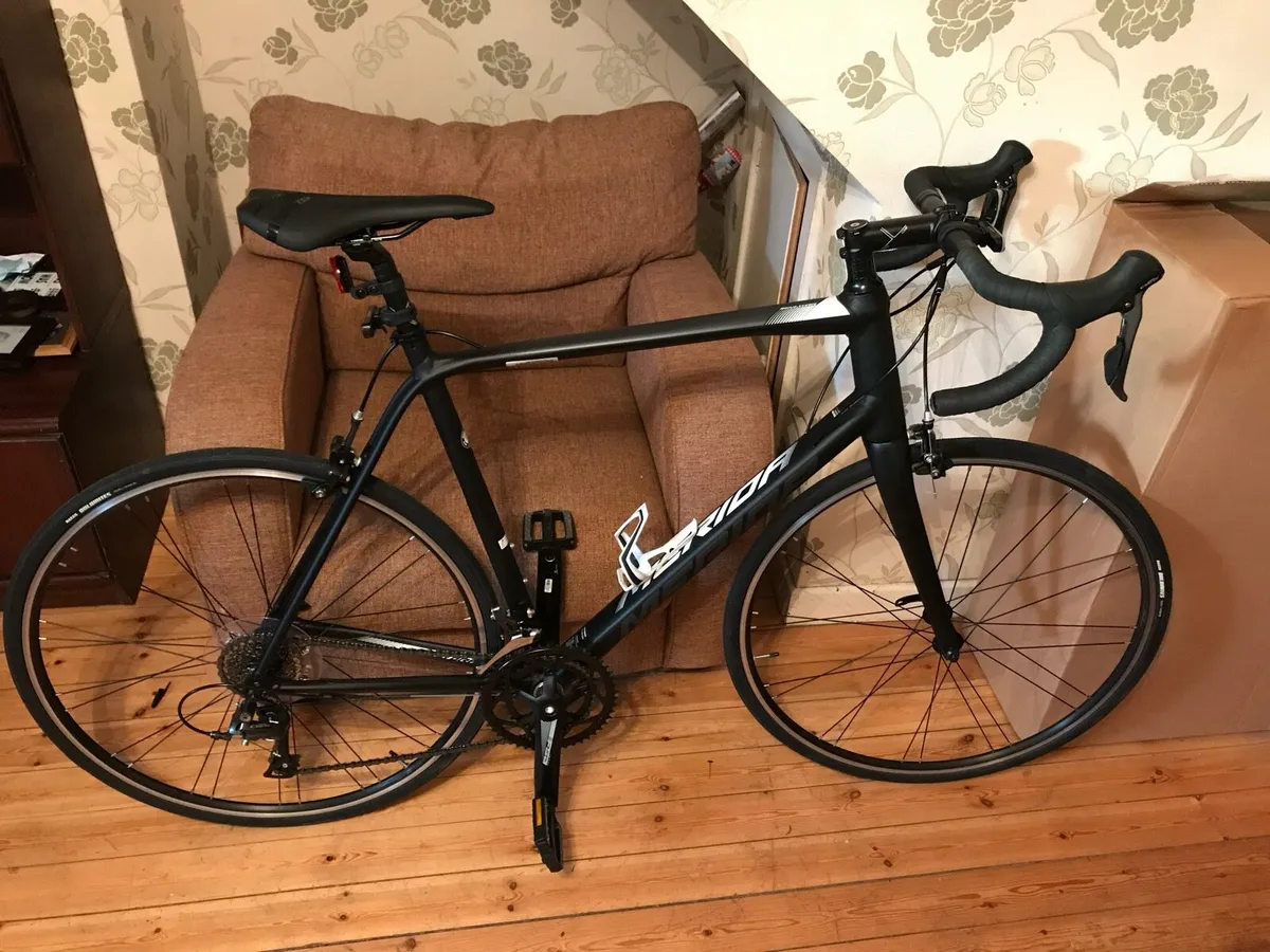 Merida Scultura Road Bike - Image 2