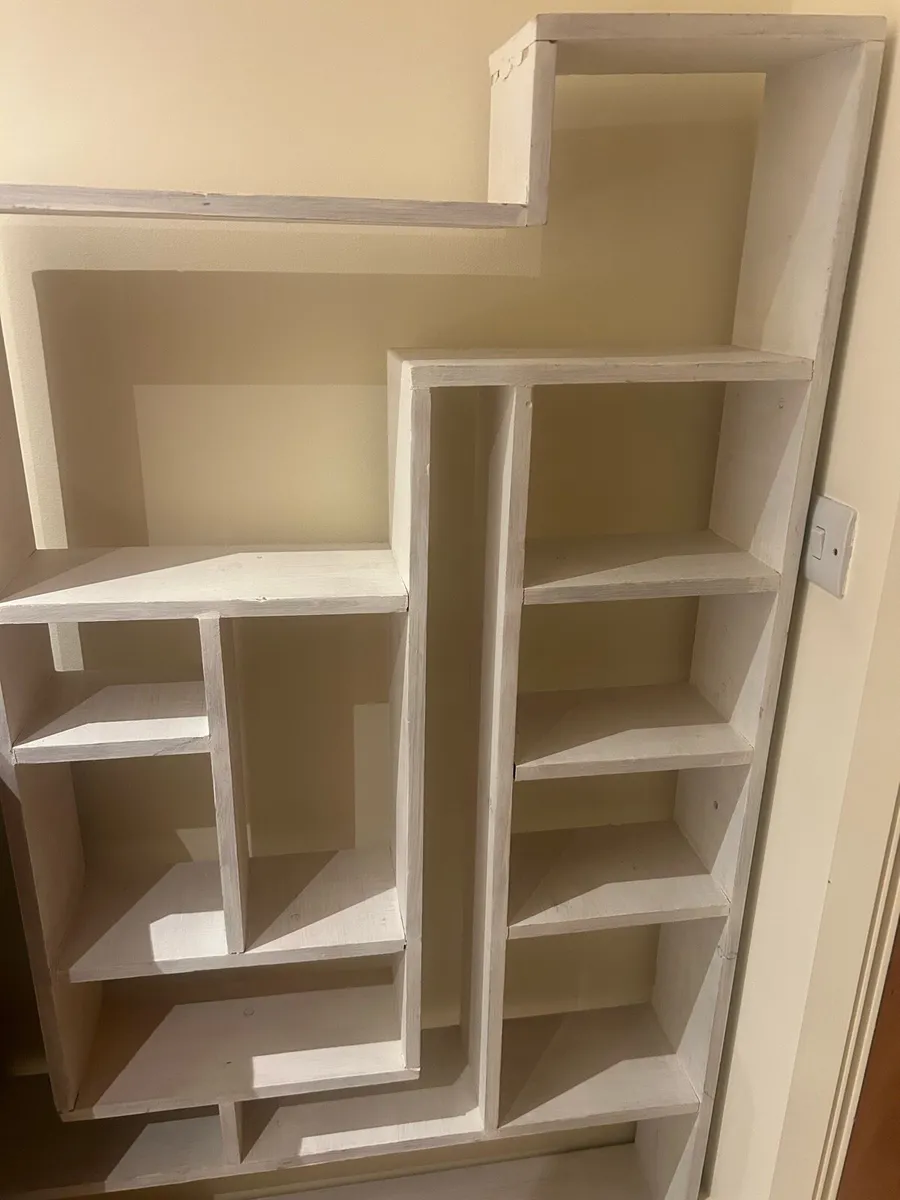 Shelves/ drawers - Image 1