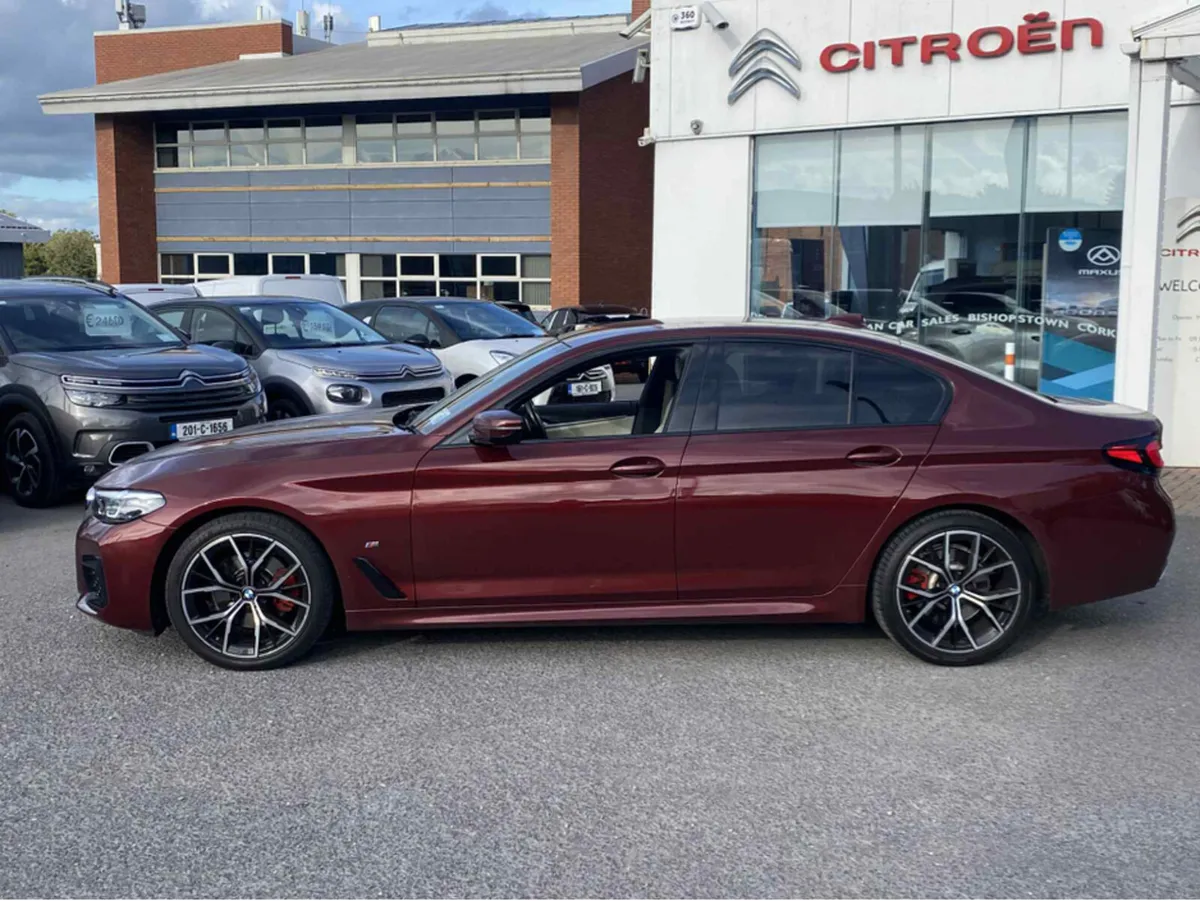 BMW 5-Series D 5SMA 4DR AUTO M SPORT - Image 2