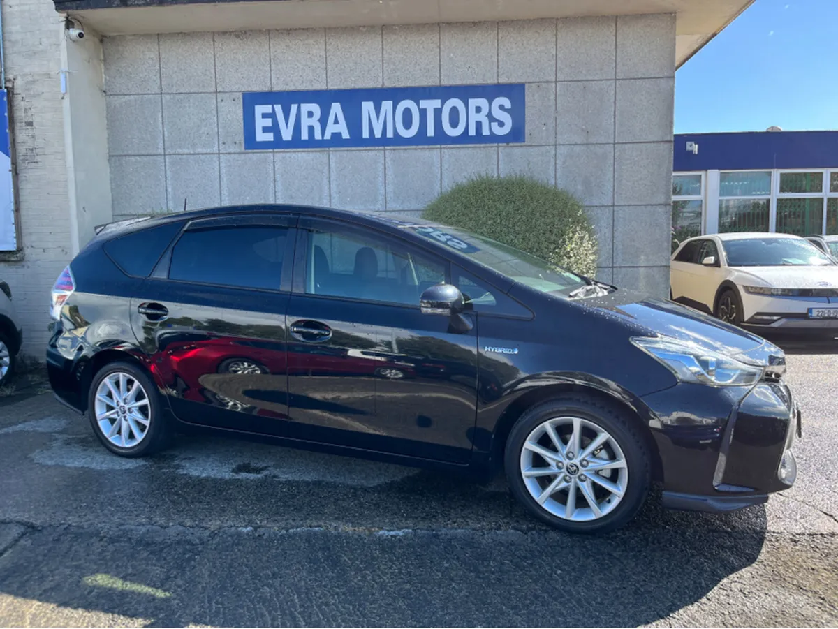 Toyota Prius 7 SEATER AUTOMATIC 1.8 PETROL //LOW M - Image 3