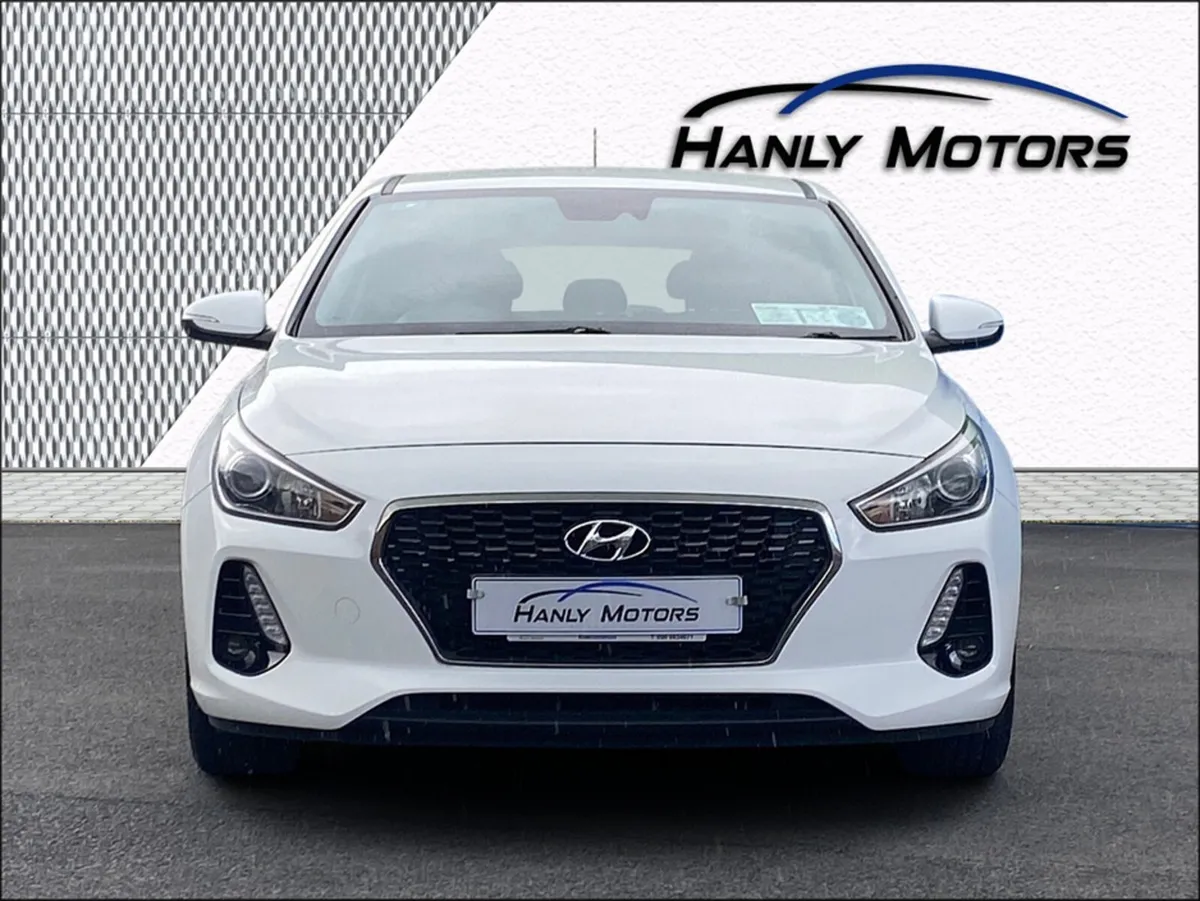 Hyundai i30 I 30 DELUXE 5DR - Image 2