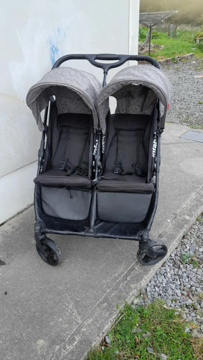 Double buggy - Image 1