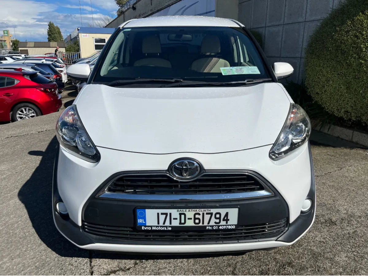 Toyota Sienta AUTOMATIC 1.5 PETROL *ELECTRIC WHEEL - Image 2