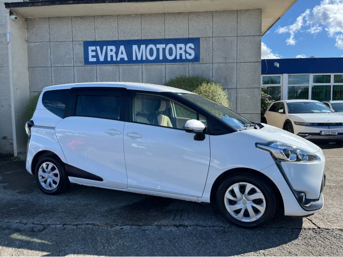 Toyota Sienta AUTOMATIC 1.5 PETROL *ELECTRIC WHEEL - Image 3