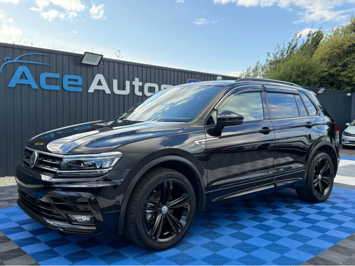 Volkswagen Tiguan R-LINE 4WD - 2.0L DIESEL - AUTO - Image 3