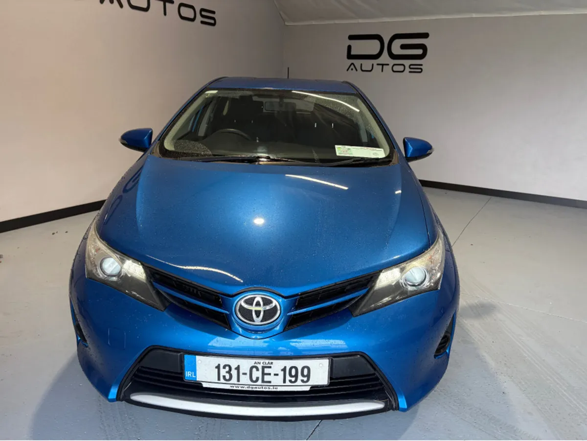 Toyota Auris 1.4 D-4D TERRA - Very Clean - new NCT - Image 4