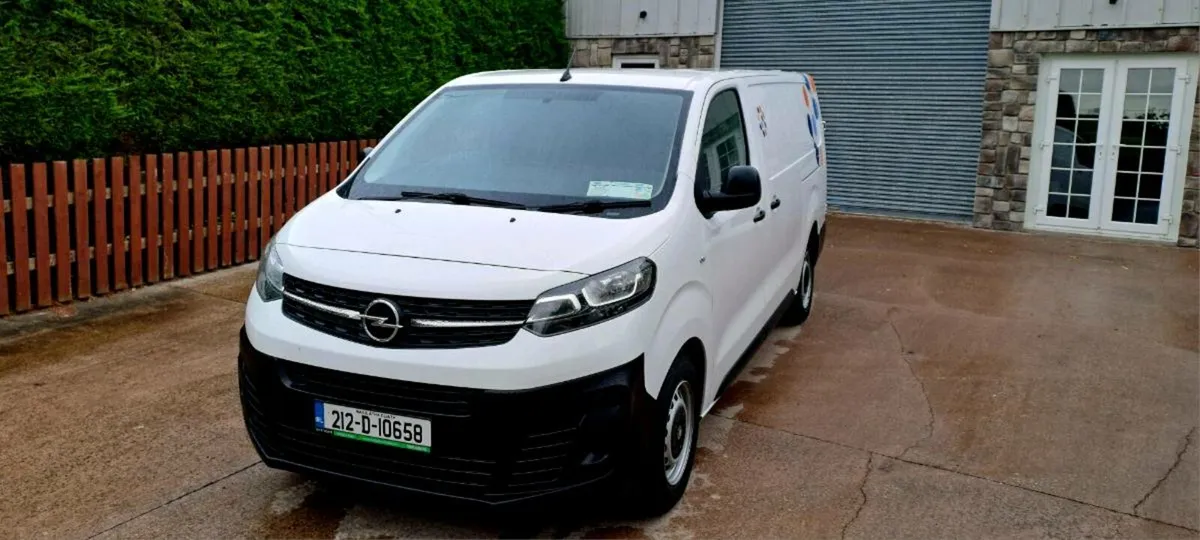 Opel Vivaro Extra LWB - Image 1