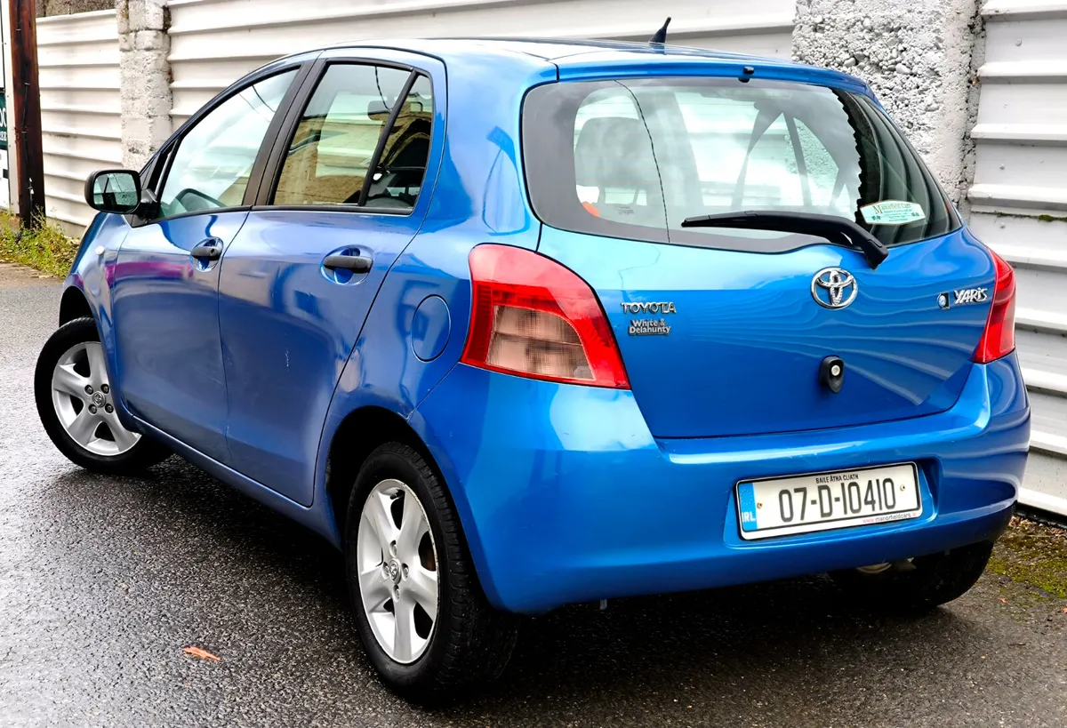 Toyota Yaris 2007 1.0 petrol - Image 4
