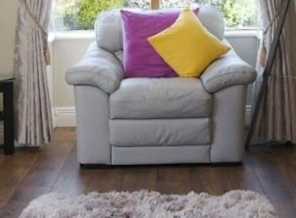 Grey Leather Couch 3+1+1 - Image 1