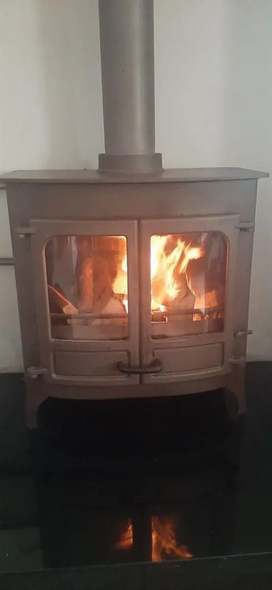 Stove - Image 4